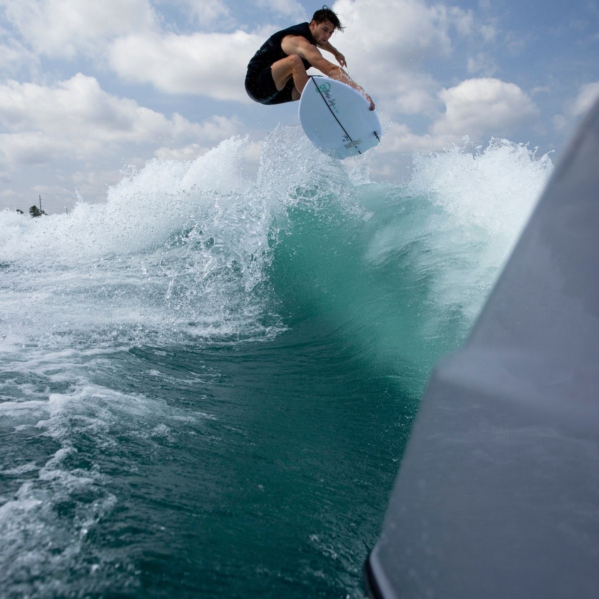 3 things you need to know before buying a Wakesurf Board - BoardCo