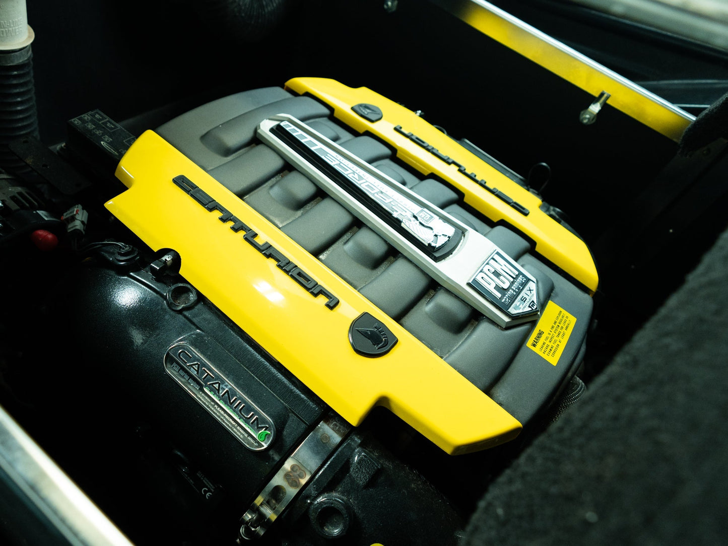 2018 Centurion Ri257 - Black / Gray - BoardCo Boats