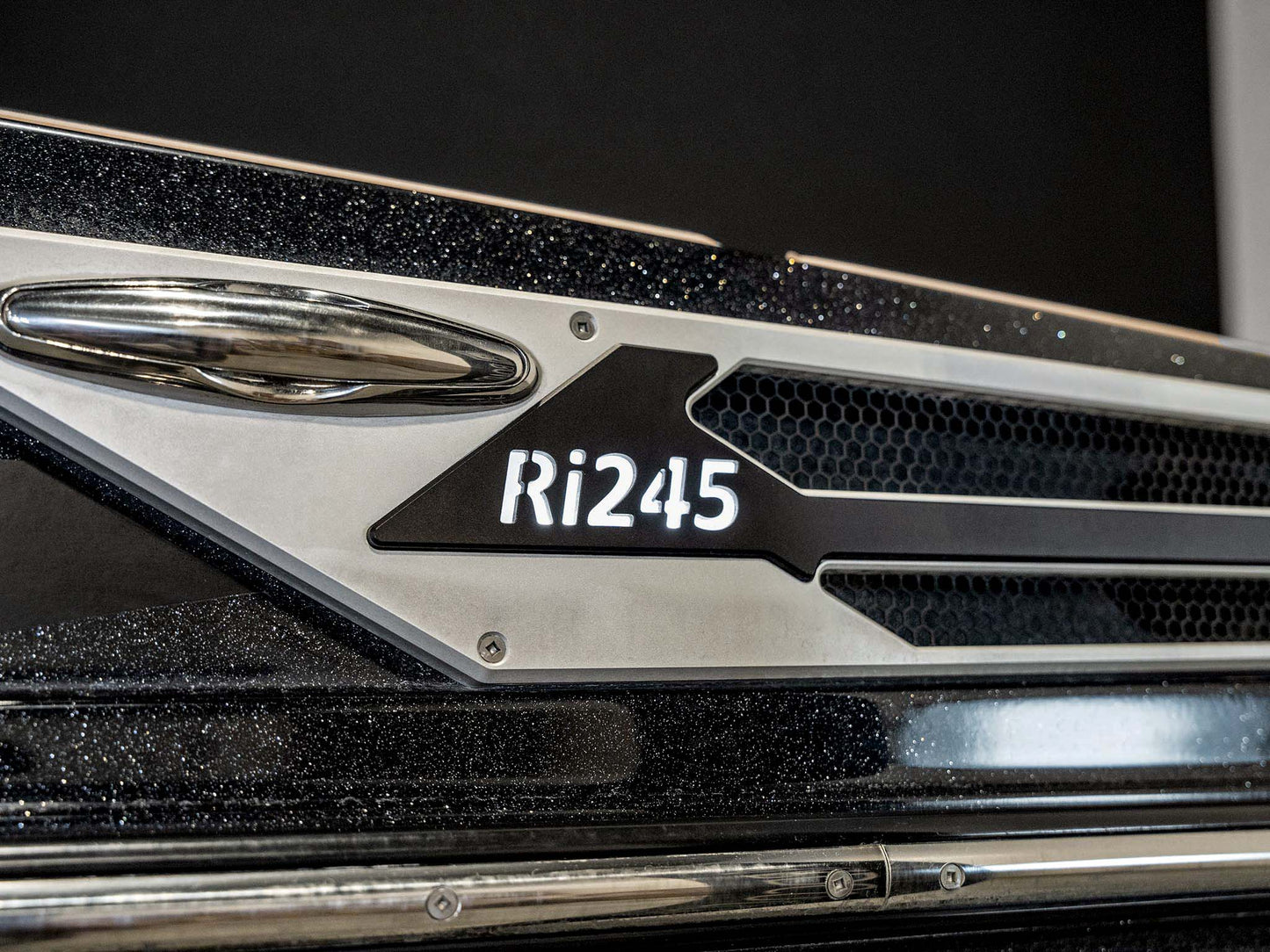 2022 Centurion Ri245 - Black / Black Metal Flake / S2S