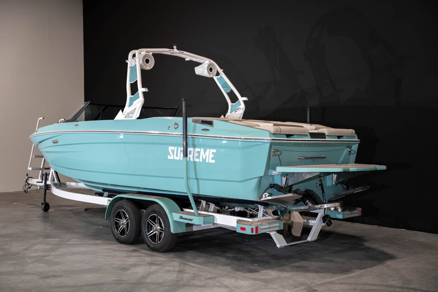 2023 Supreme S240 All Spearmint - BoardCo
