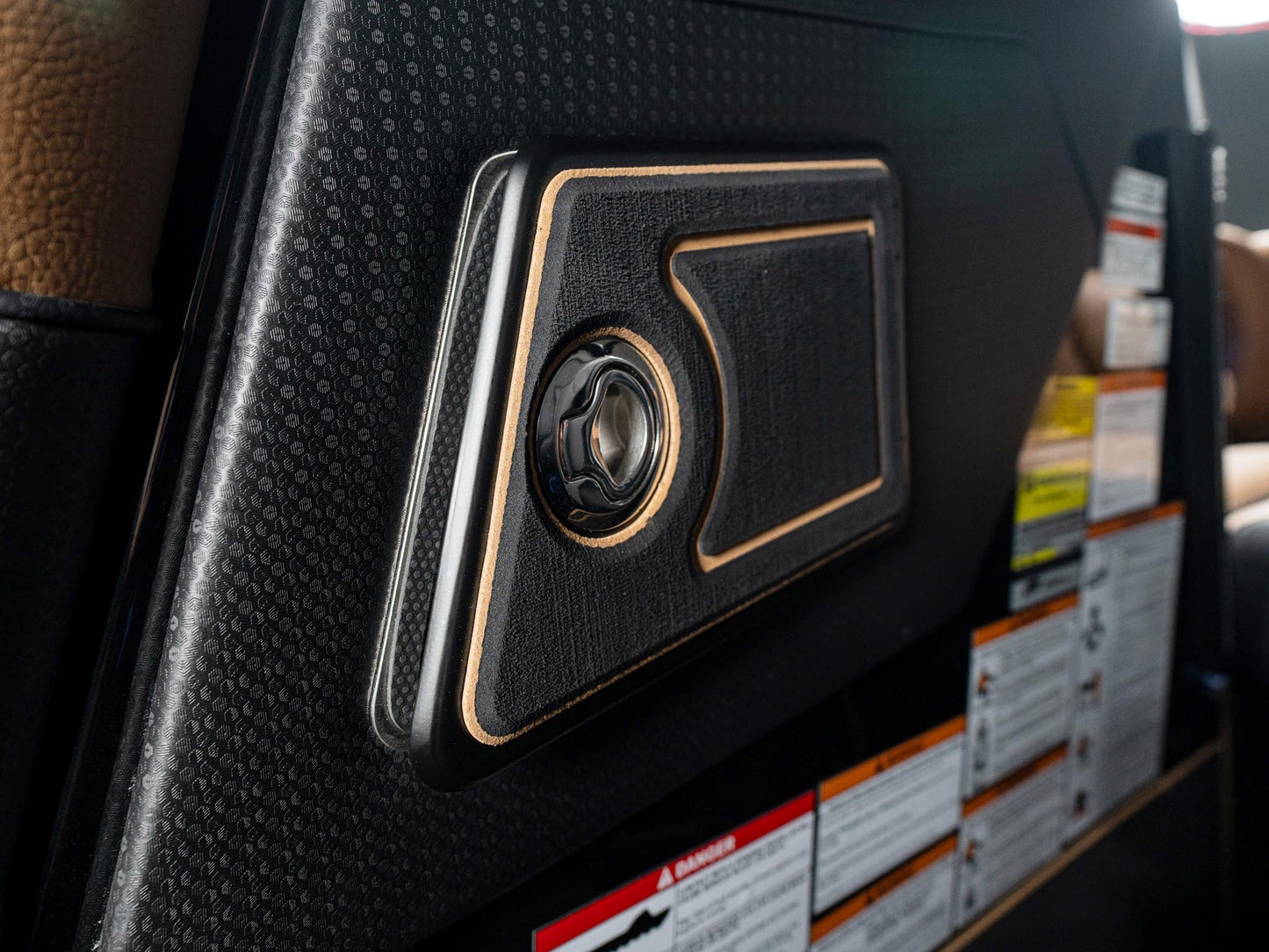 2025 Centurion Ri230 - Onyx Black / Black Metal Flake