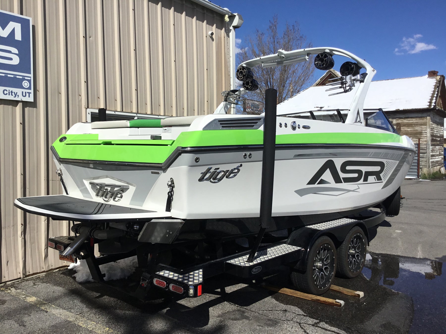 Tige ASR Alpha Z Cinch Cover