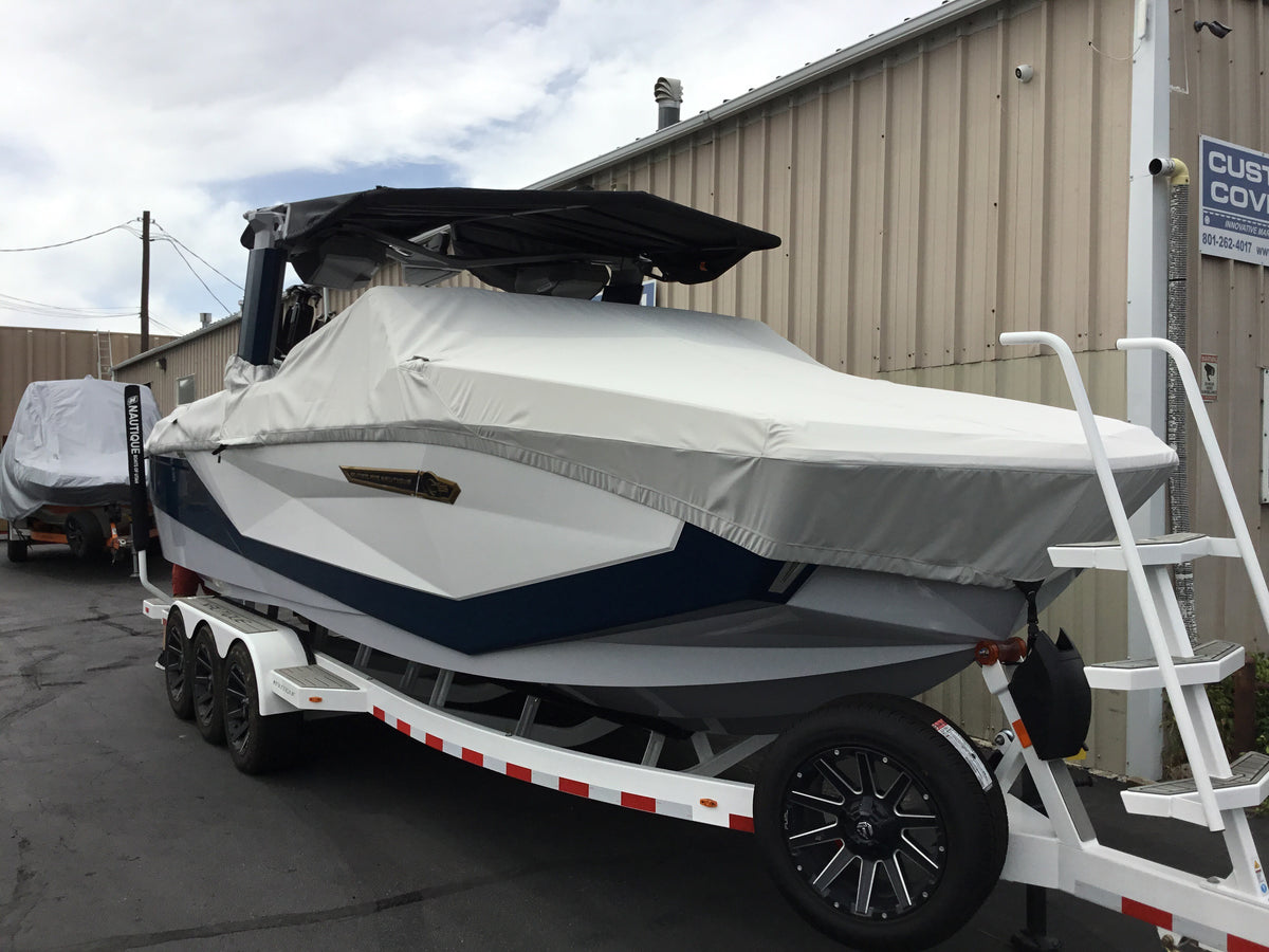 Nautique G25 2 Stage Tele Tower