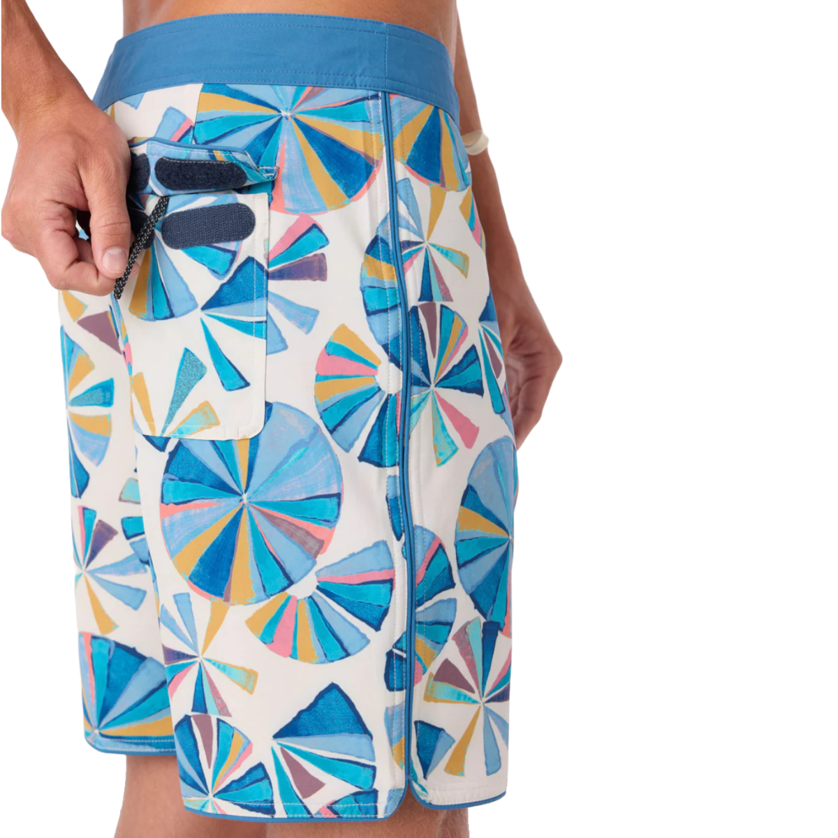 O'Neill Hyperfreak Mysto Scallop 19" Boardshort in Cream
