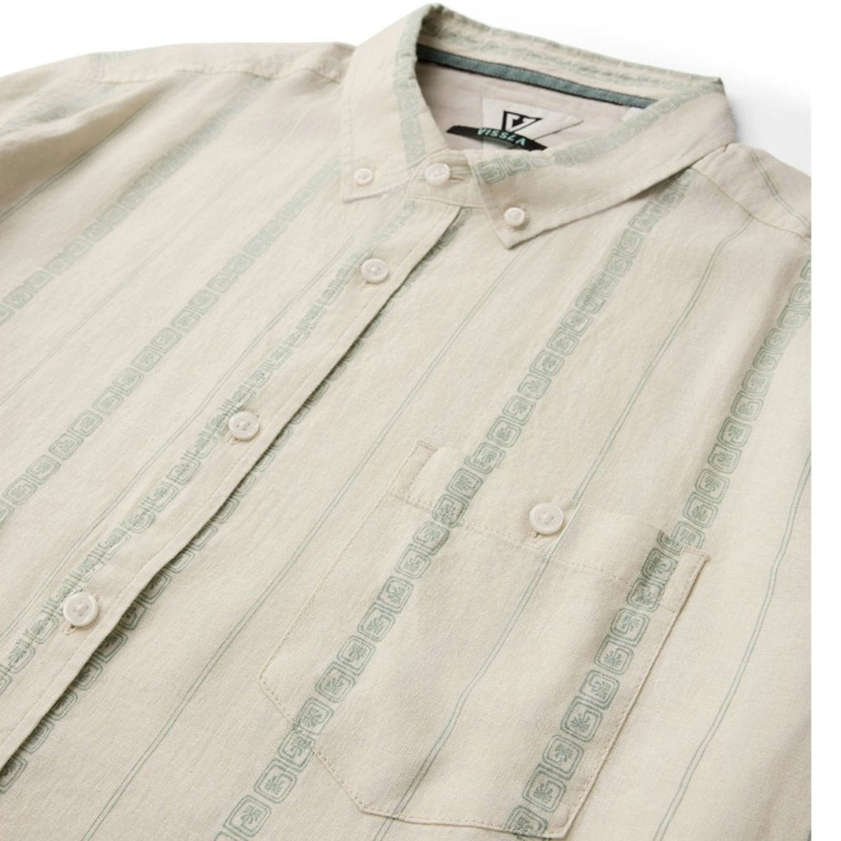 Vissla Lost Coast Short Sleeve Shirt in Vintage White