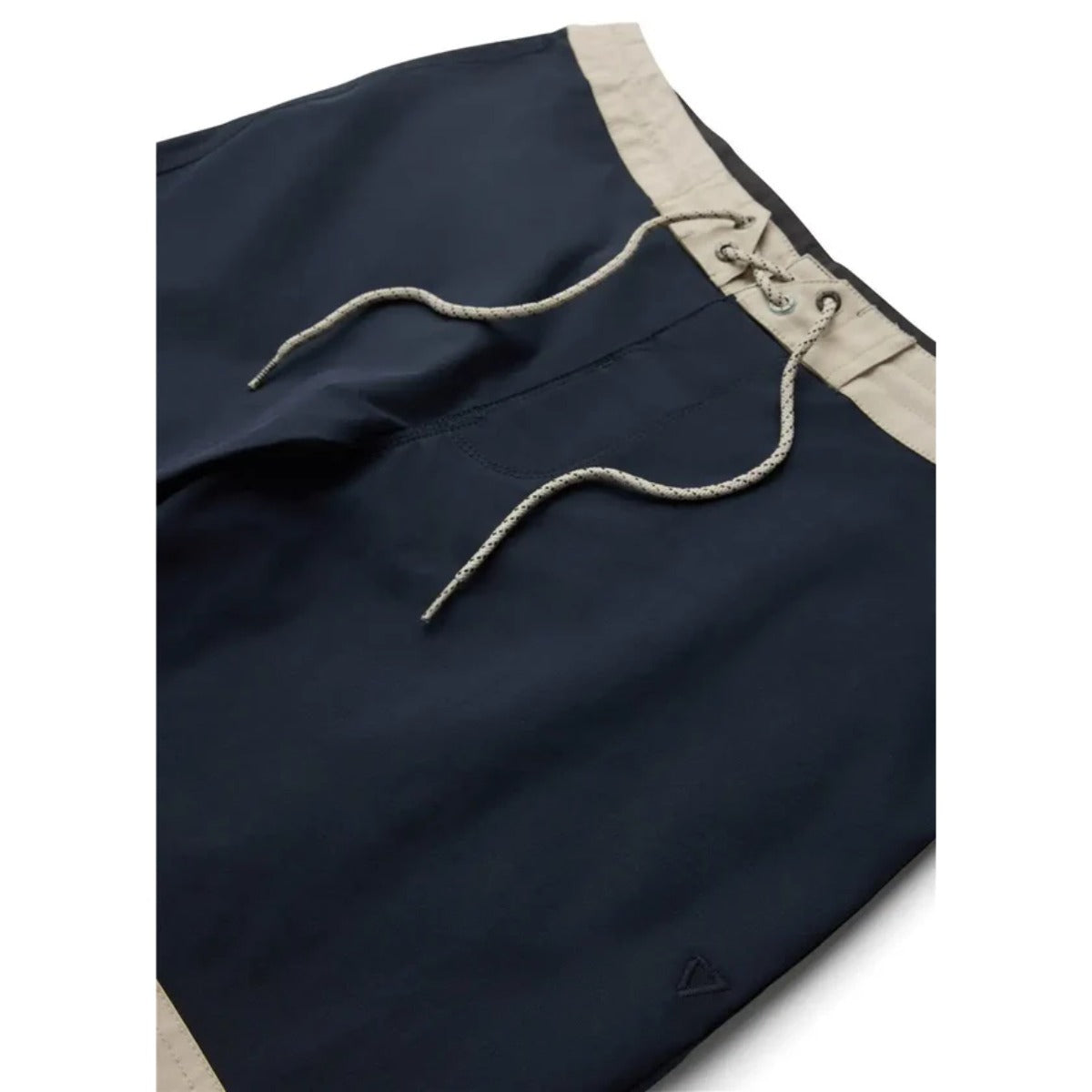Vissla Carpark 16.5" Boardshorts in Midnight