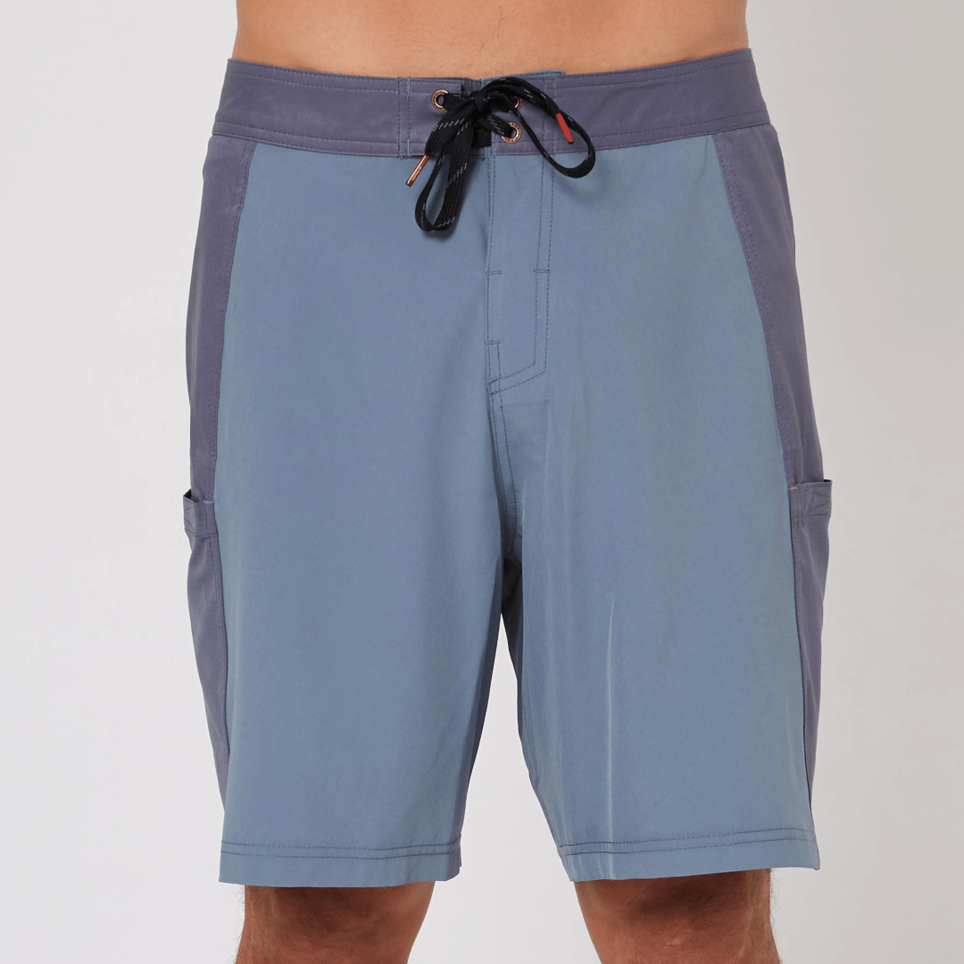 Follow Global Tech Boardie in Alloy - BoardCo