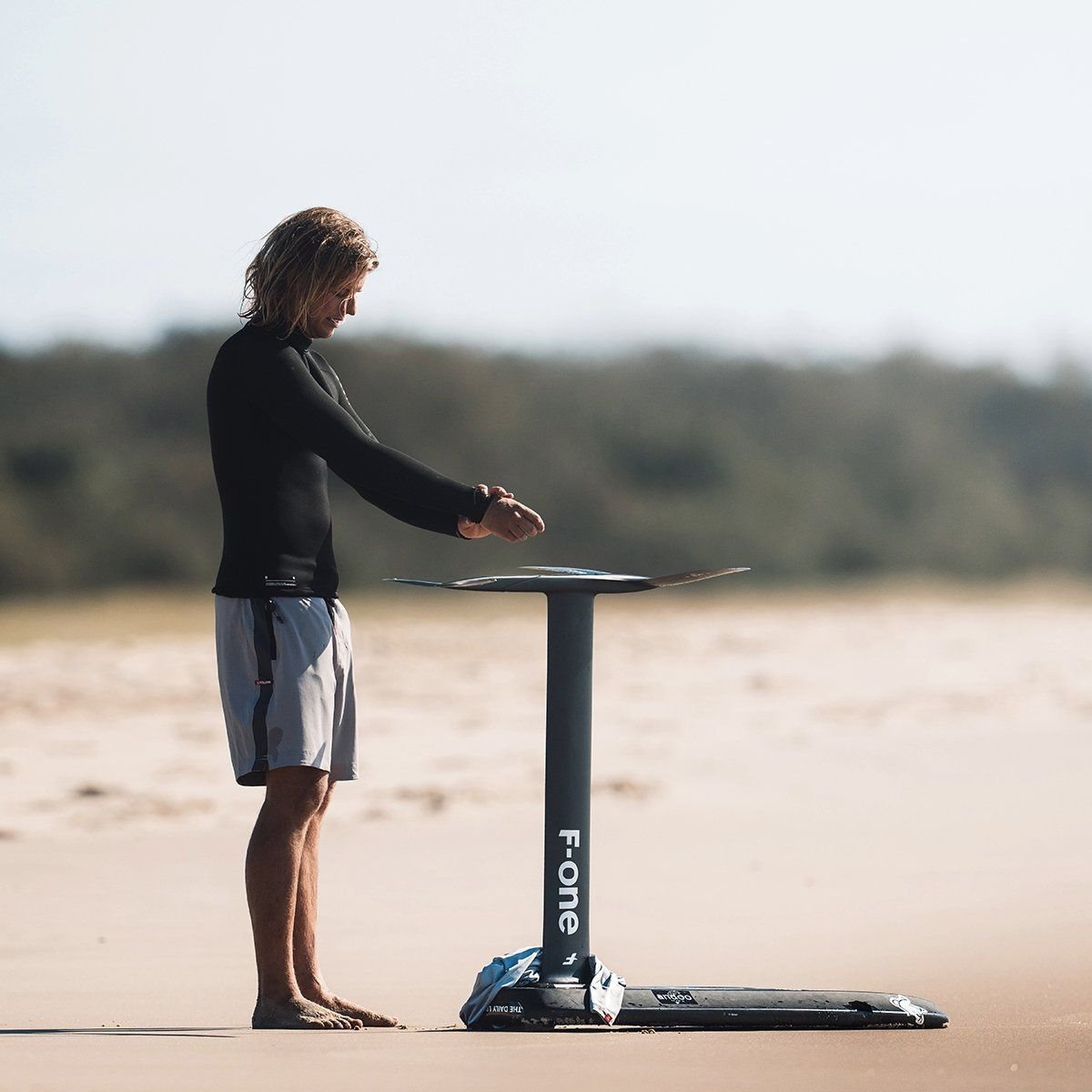 Follow P1 2mm Wetty Top in Black - BoardCo