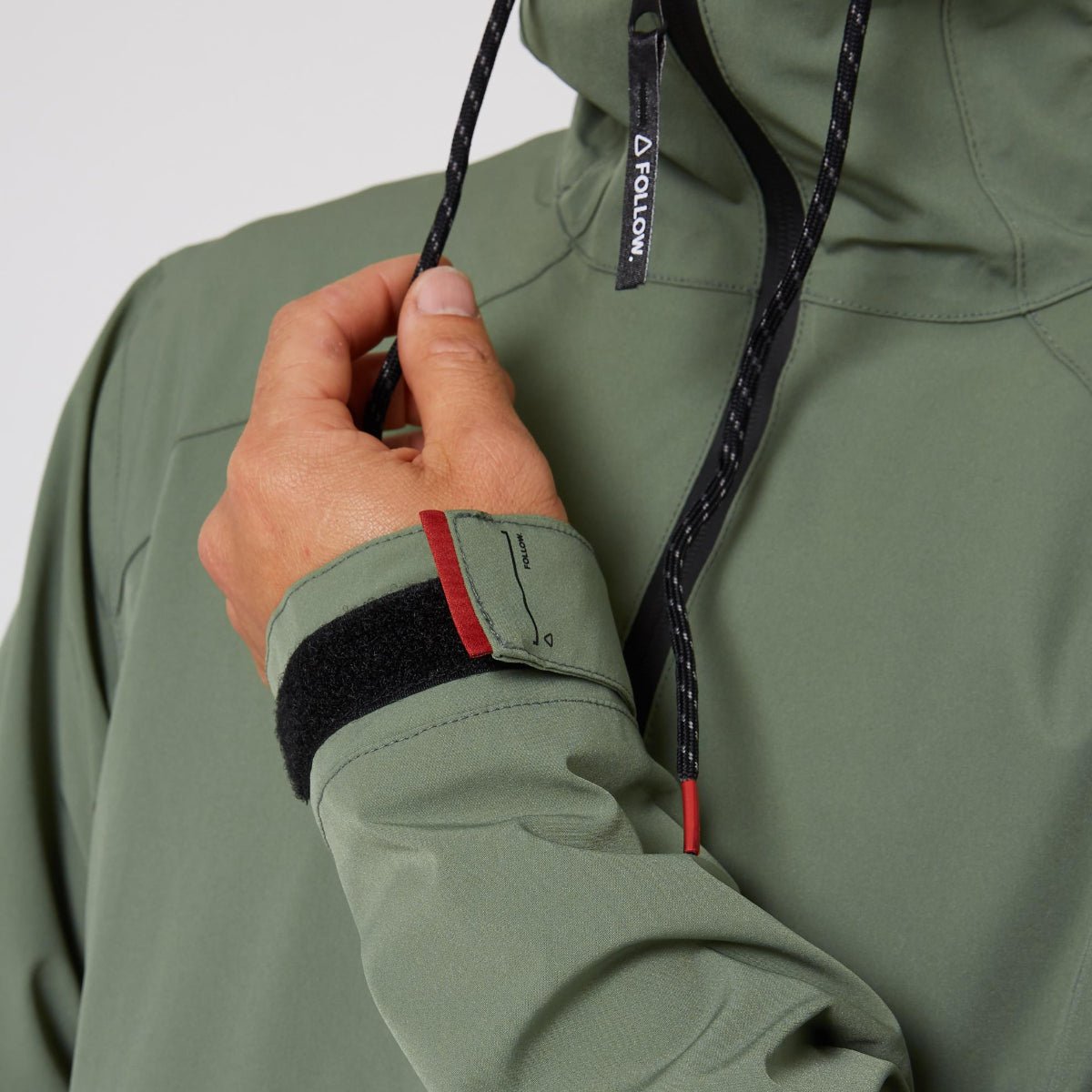Follow Spray Anorak in Olive - BoardCo