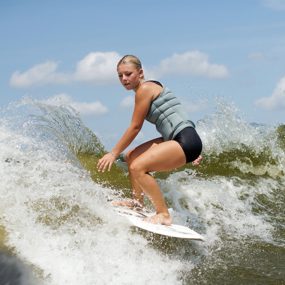 Follow Total Ladies Comp Wake Vest in Silver