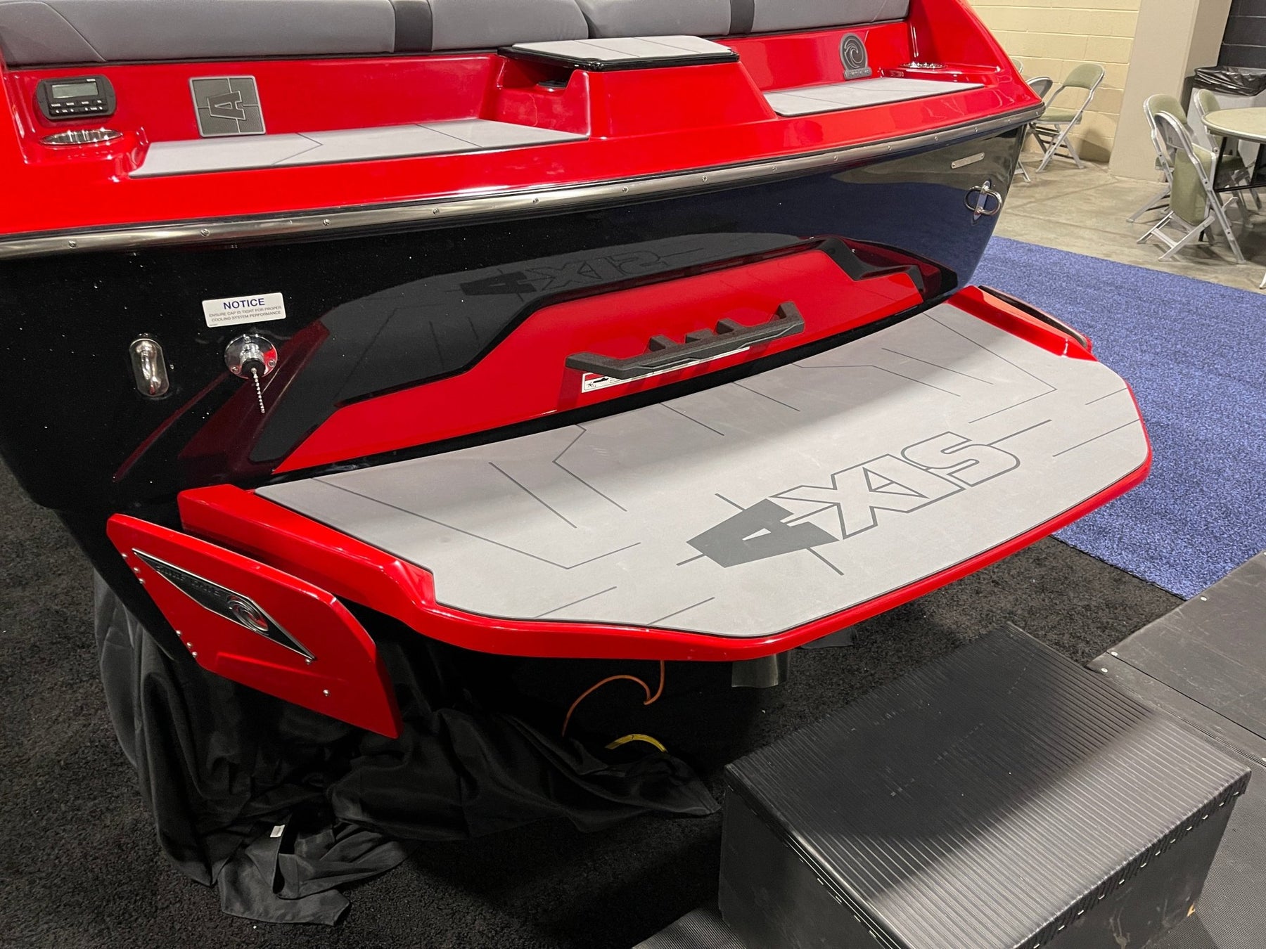 Axis Curled Swim Platform Cover - BoardCo