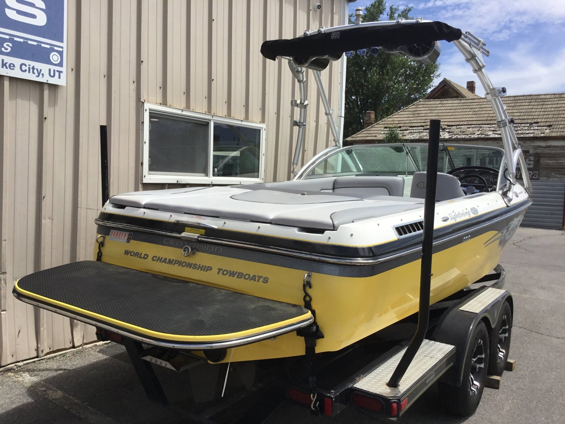 Centurion with Skylon Tribal Tower Folding Canopy Top - BoardCo