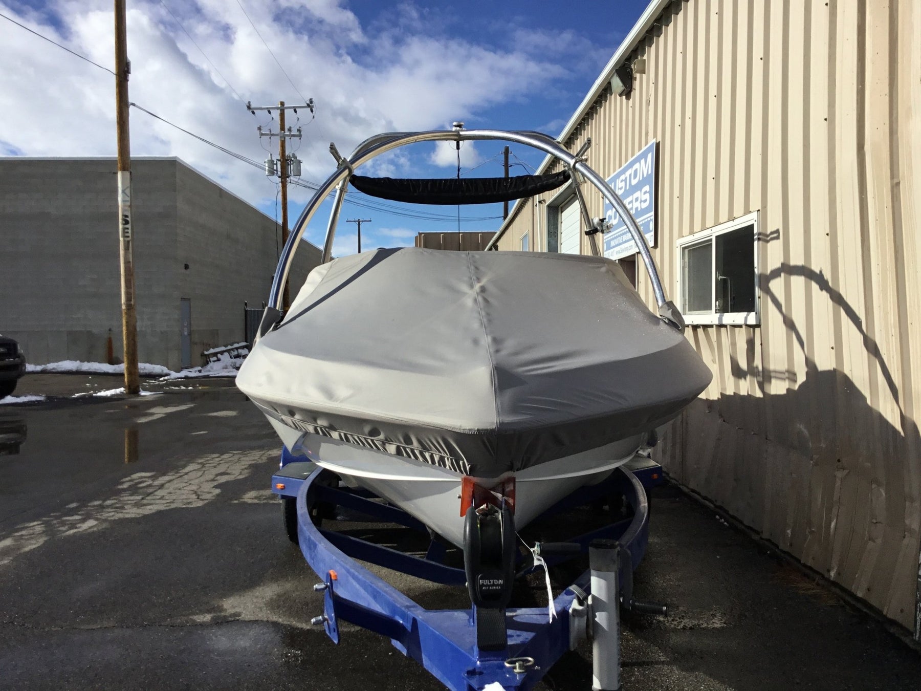 Malibu TXi Titan 2 Cinch Cover - BoardCo