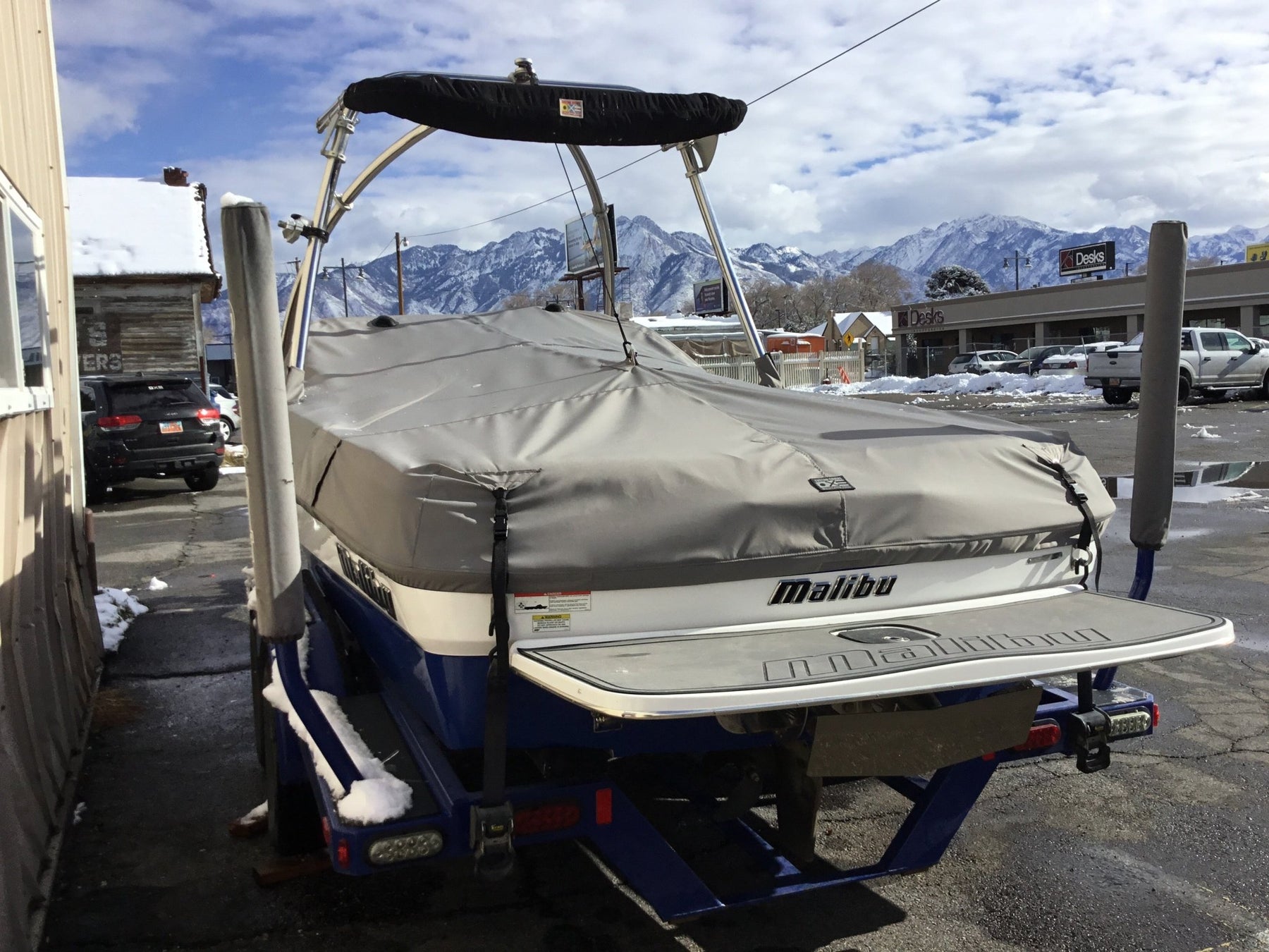 Malibu TXi Titan 2 Cinch Cover - BoardCo