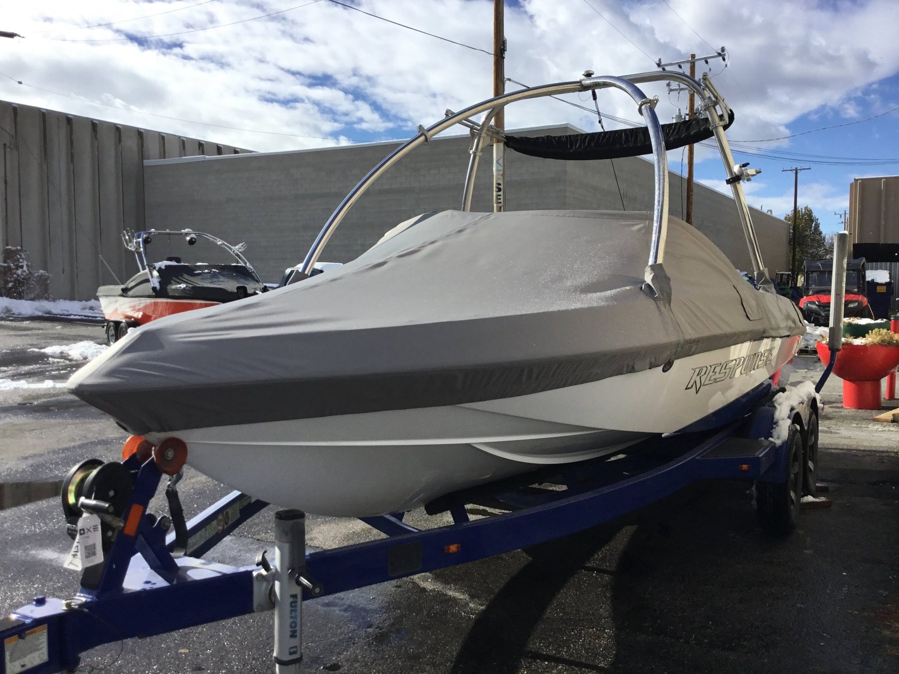 Malibu TXi Titan 2 Cinch Cover - BoardCo