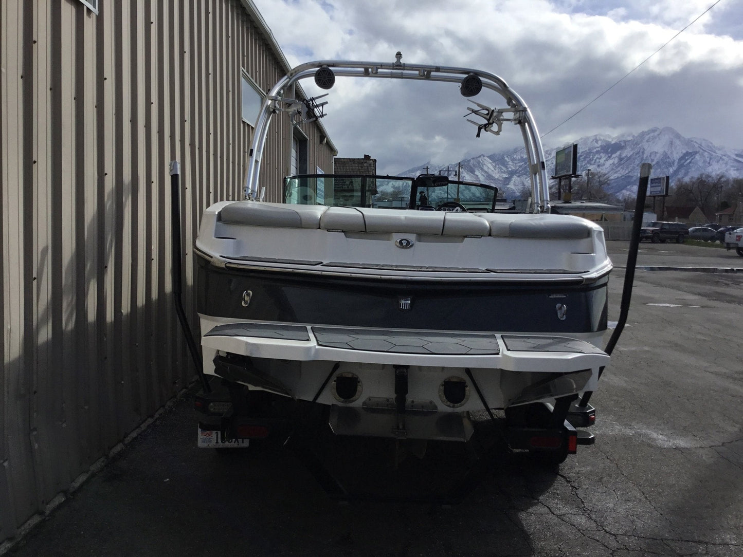 MasterCraft NXT 22 With Fwd Arch tower Cinch Cover - BoardCo