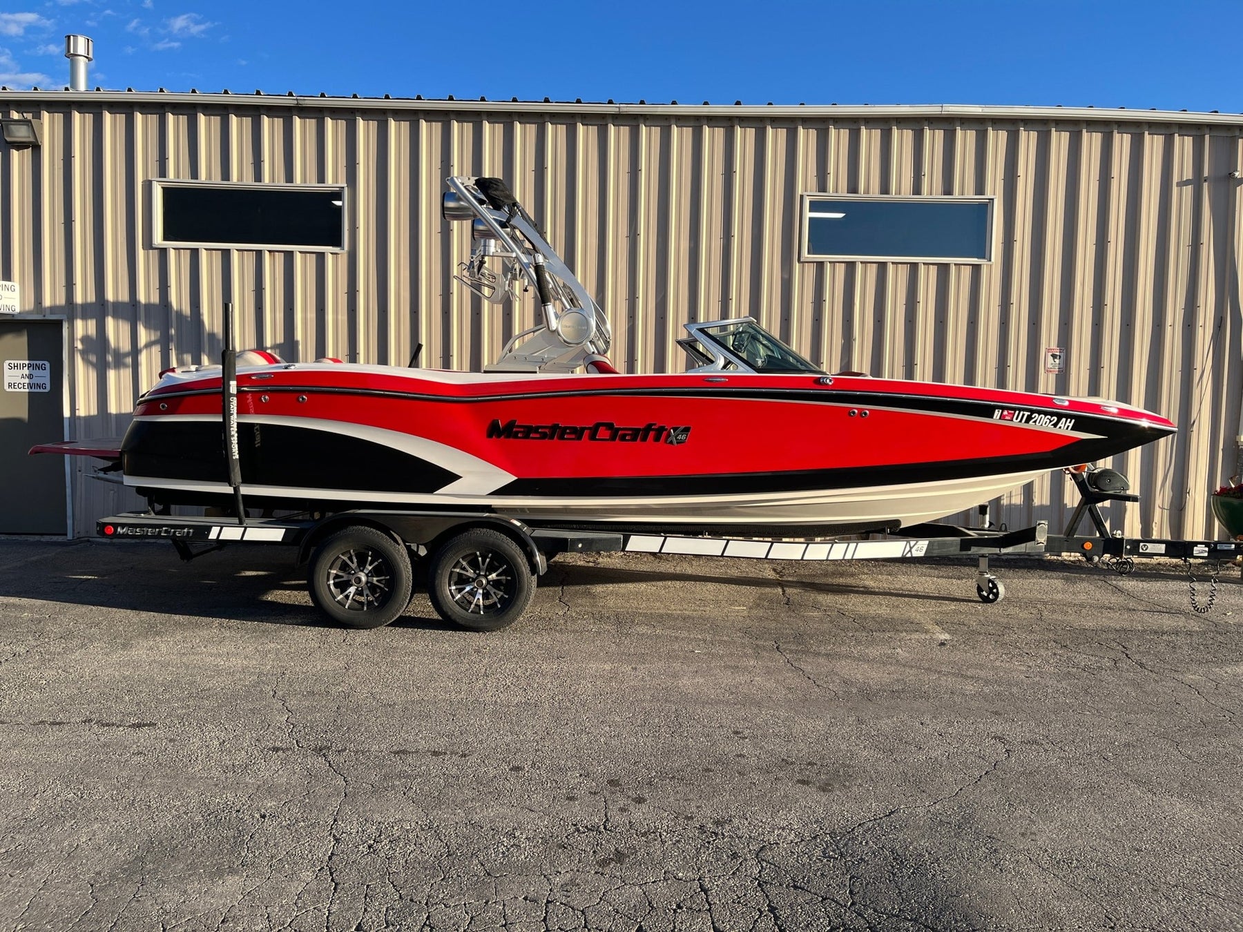 MasterCraft X46 With ZFT4 Tower Cinch Cover - BoardCo