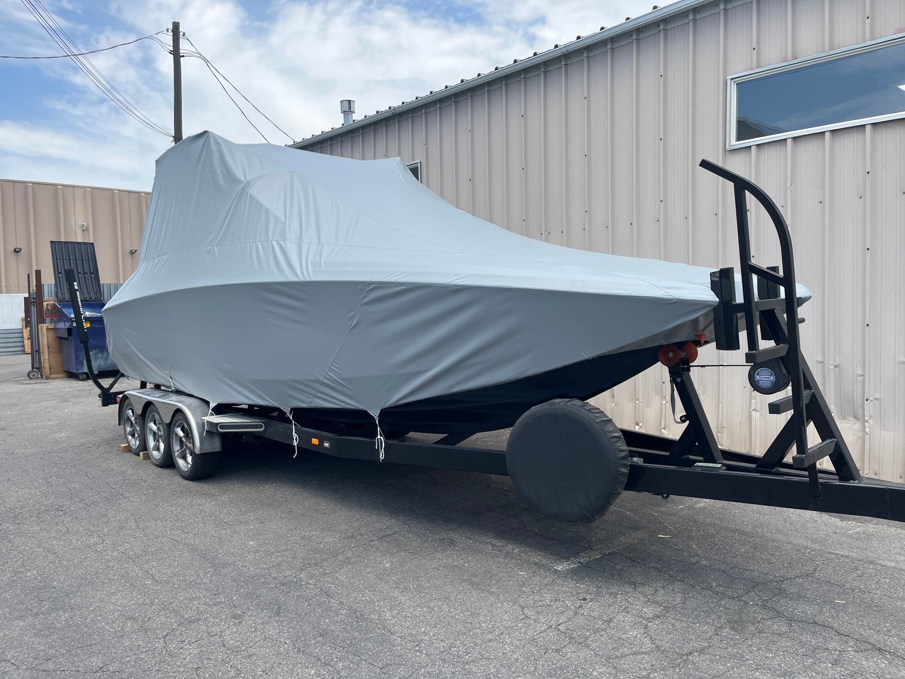 MasterCraft X80 with the ZeroFlex 5.2 Tower, and XL FCT bimini - BoardCo