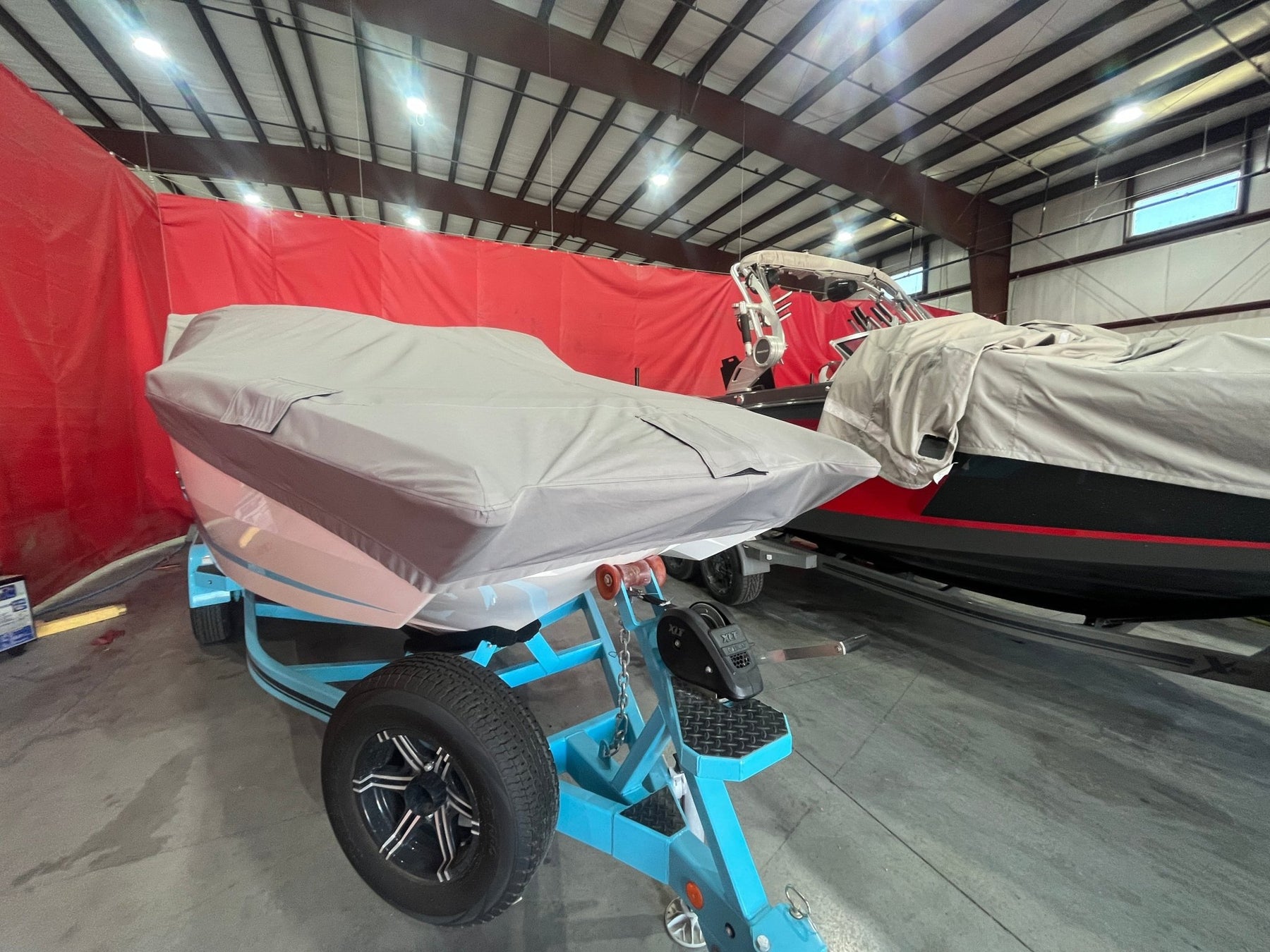 MasterCraft XStar ZFT4 with Roswell Bimini Tower Down Ratchet Cover - BoardCo