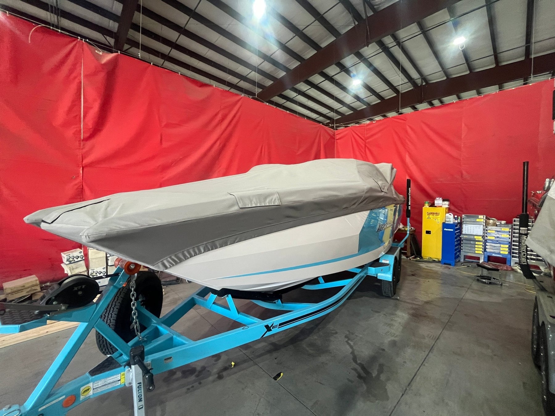 MasterCraft XStar ZFT4 with Roswell Bimini Tower Down Ratchet Cover - BoardCo