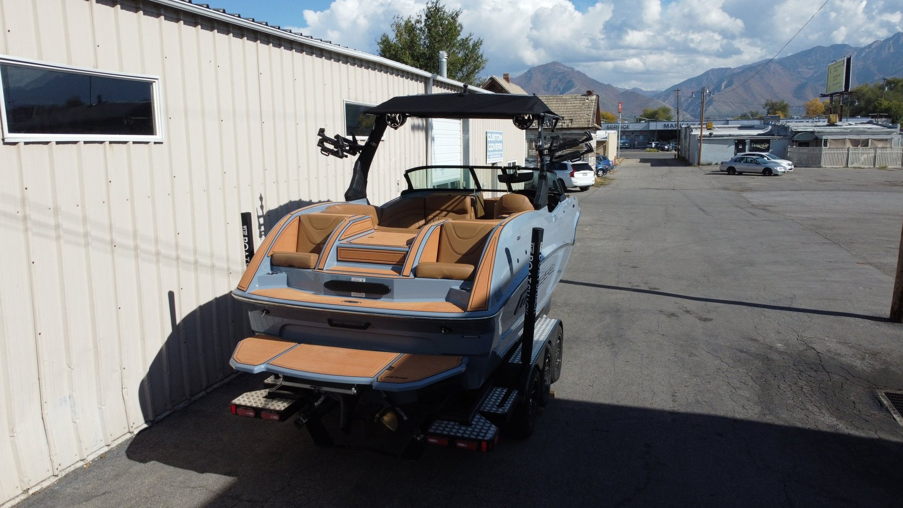 MB Forward Skylon Facing Tower Folding Canopy Top - BoardCo