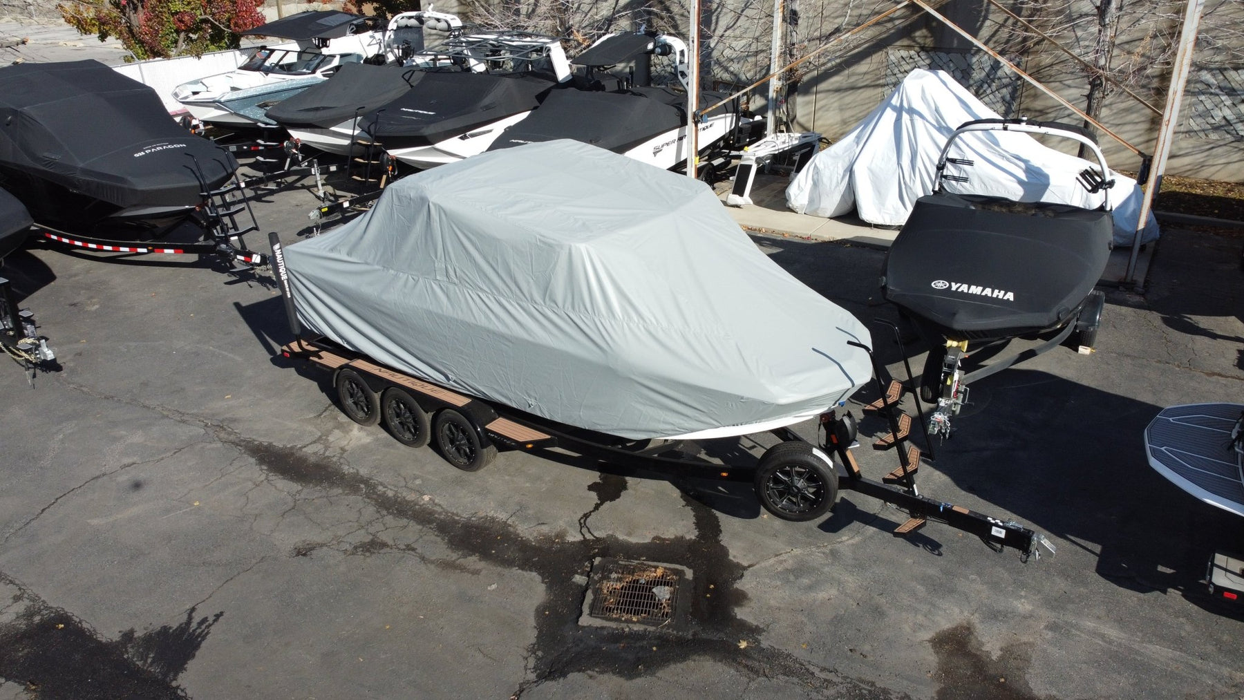 Nautique G23 with Telescoping Tower Double Up Storage Cover - BoardCo