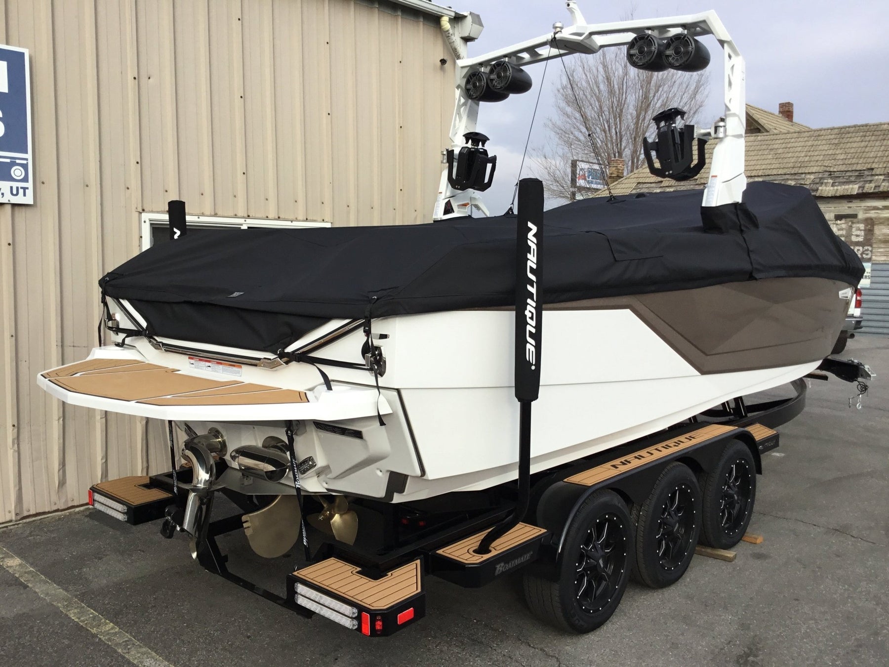 Nautique G25 Flight Control Tower Cinch Cover - BoardCo