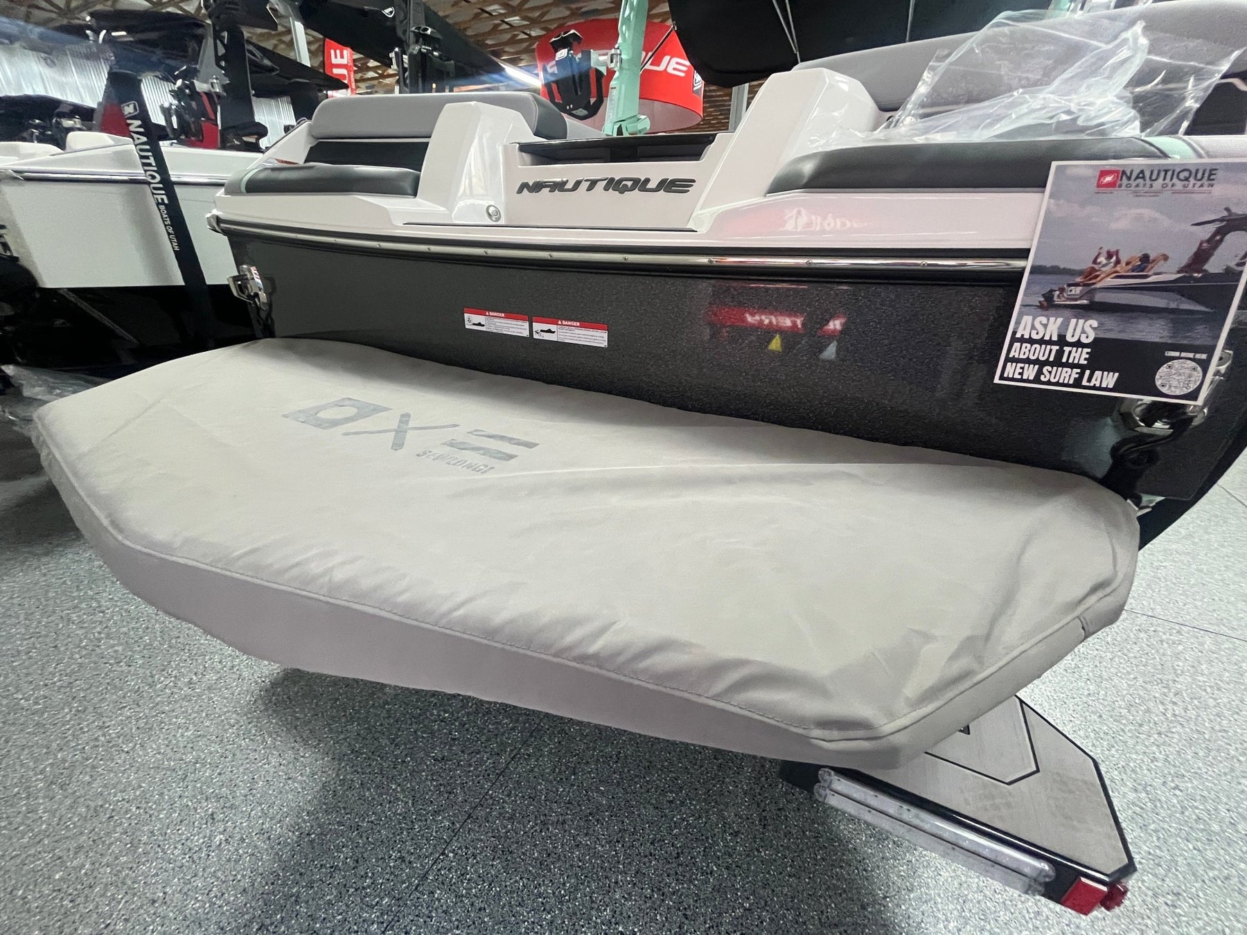 Nautique GS20, GS22, GS24 Swim Platform Cover - BoardCo
