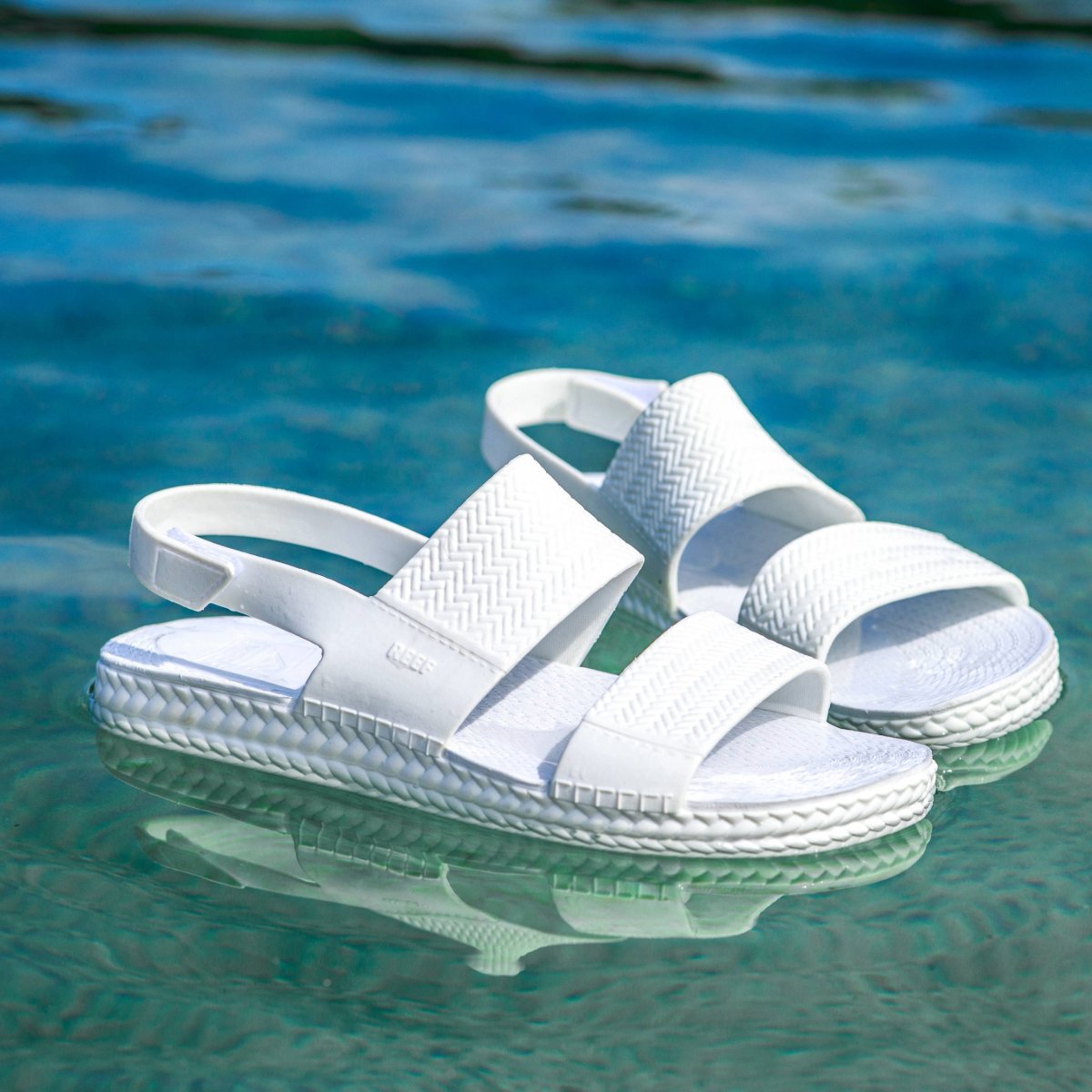 Reef Water Vista White Women's Sandal - BoardCo