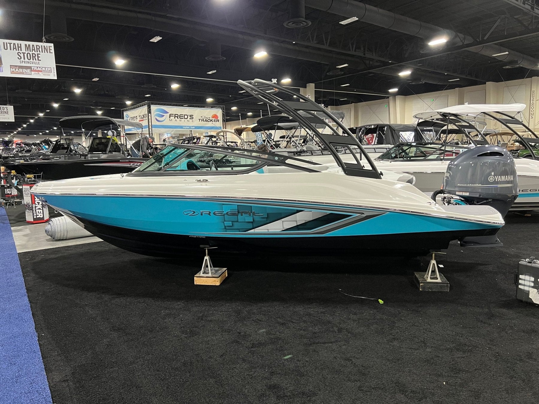 Regal 21 OBX Sport Tower Cinch Cover - BoardCo