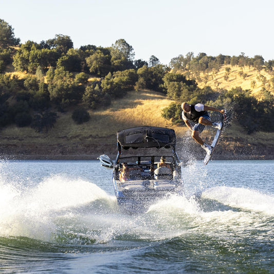How to Set Up a Wakeboard Wake on Your Centurion Boat - BoardCo