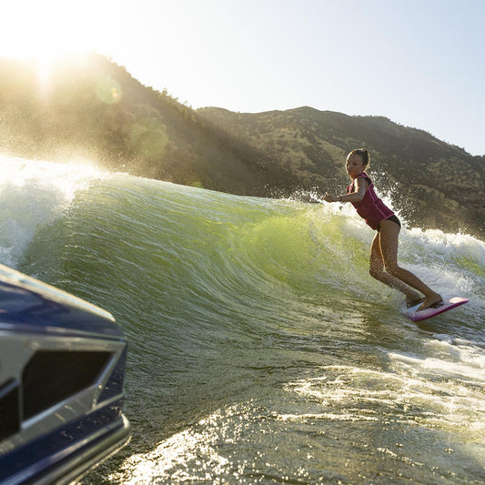 How to Set Up a Wakesurf Wave on Your Centurion Boat - BoardCo