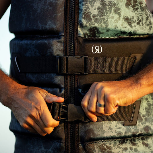 Life Vest Buying Guide: Coast Guard vs Competition Vests for Wakeboarding & Wake Surfing - BoardCo