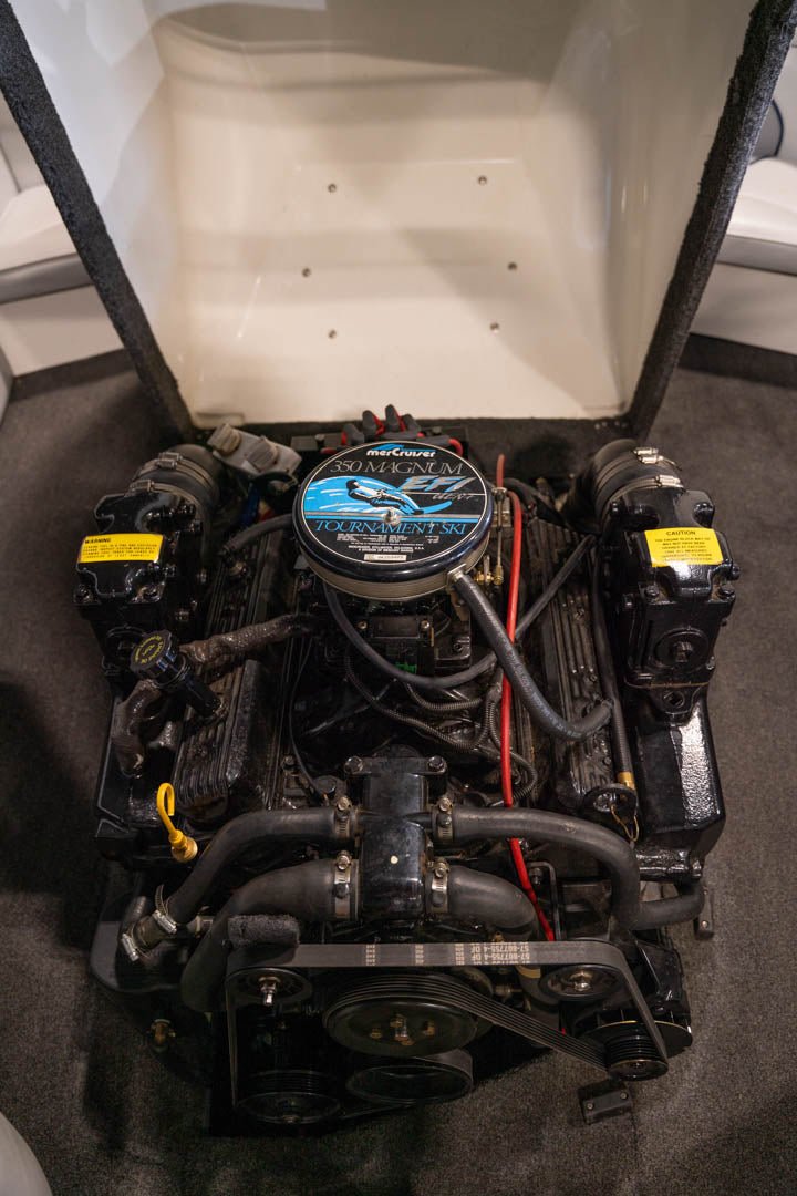 1997 Centurion Elite BR - BoardCo Boats