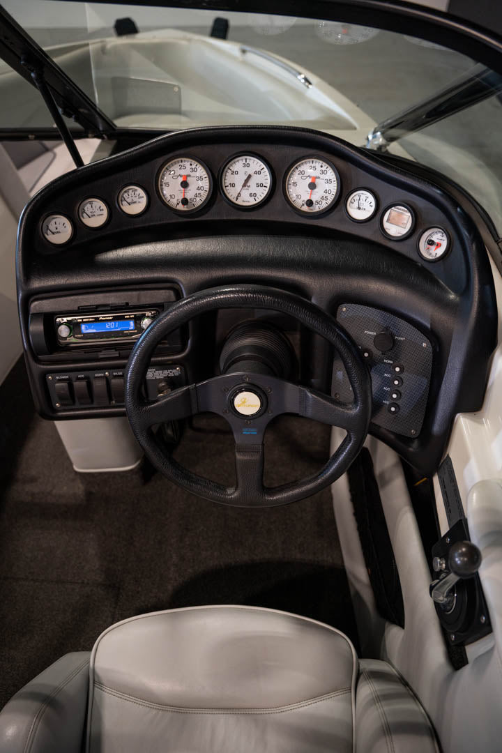 1997 Centurion Elite BR - BoardCo Boats