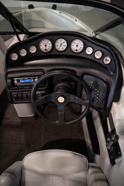 1997 Centurion Elite BR - BoardCo Boats