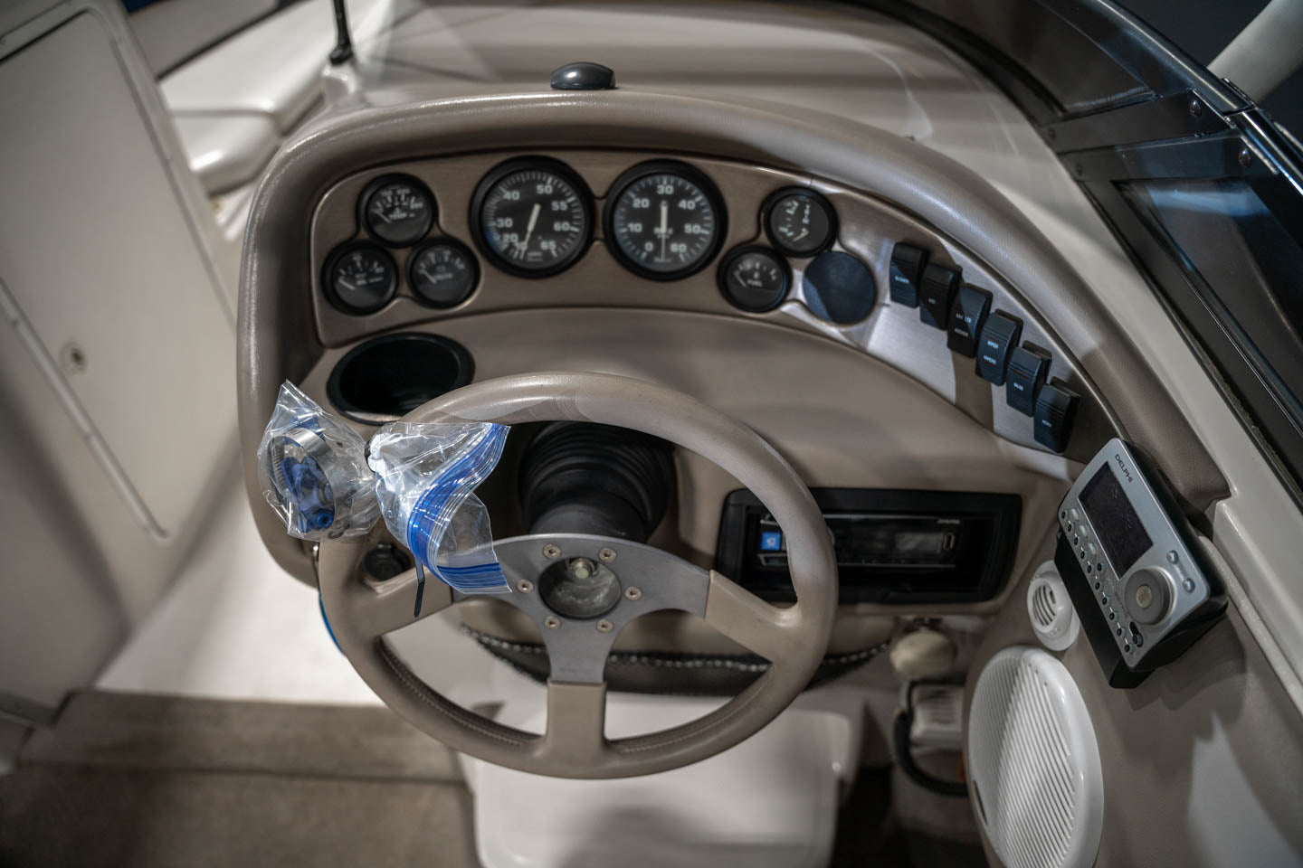 2000 Rienell 240BR - BoardCo Boats