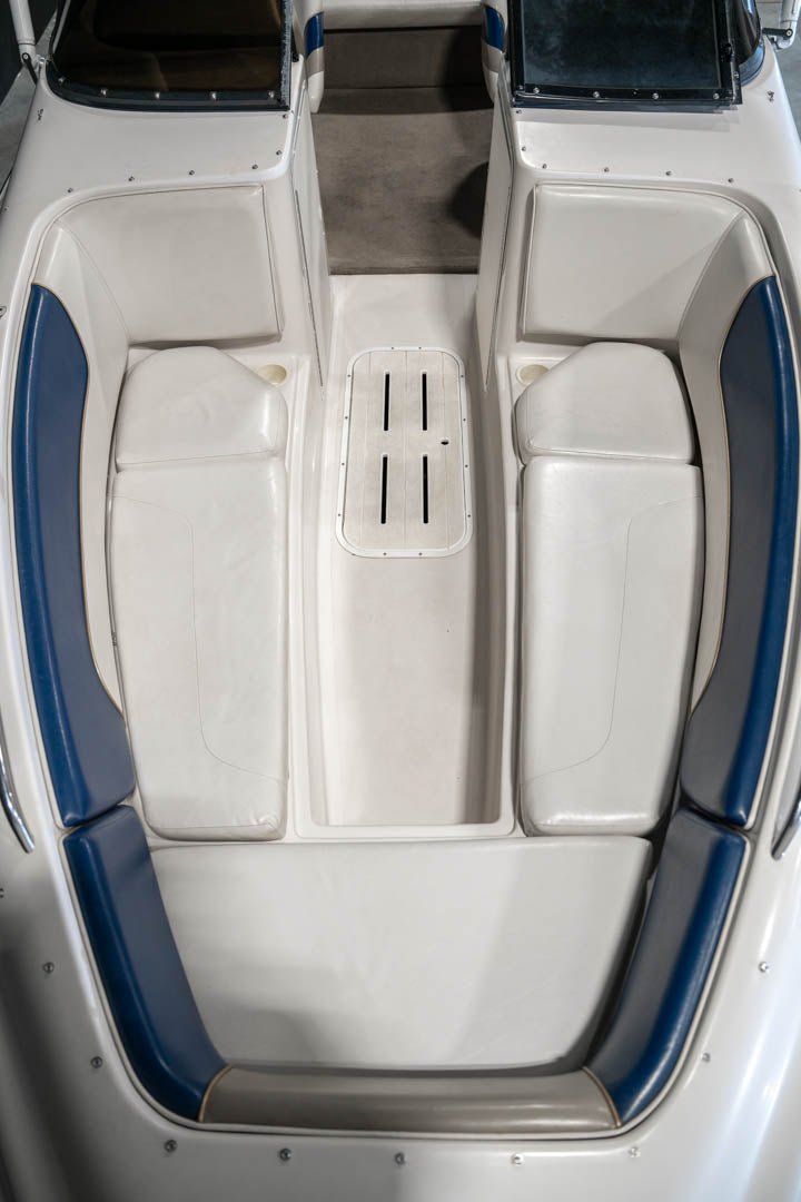 2000 Rienell 240BR - BoardCo Boats