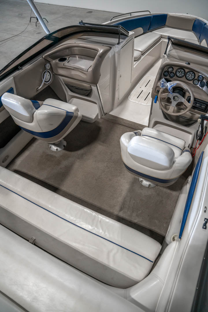 2000 Rienell 240BR - BoardCo Boats