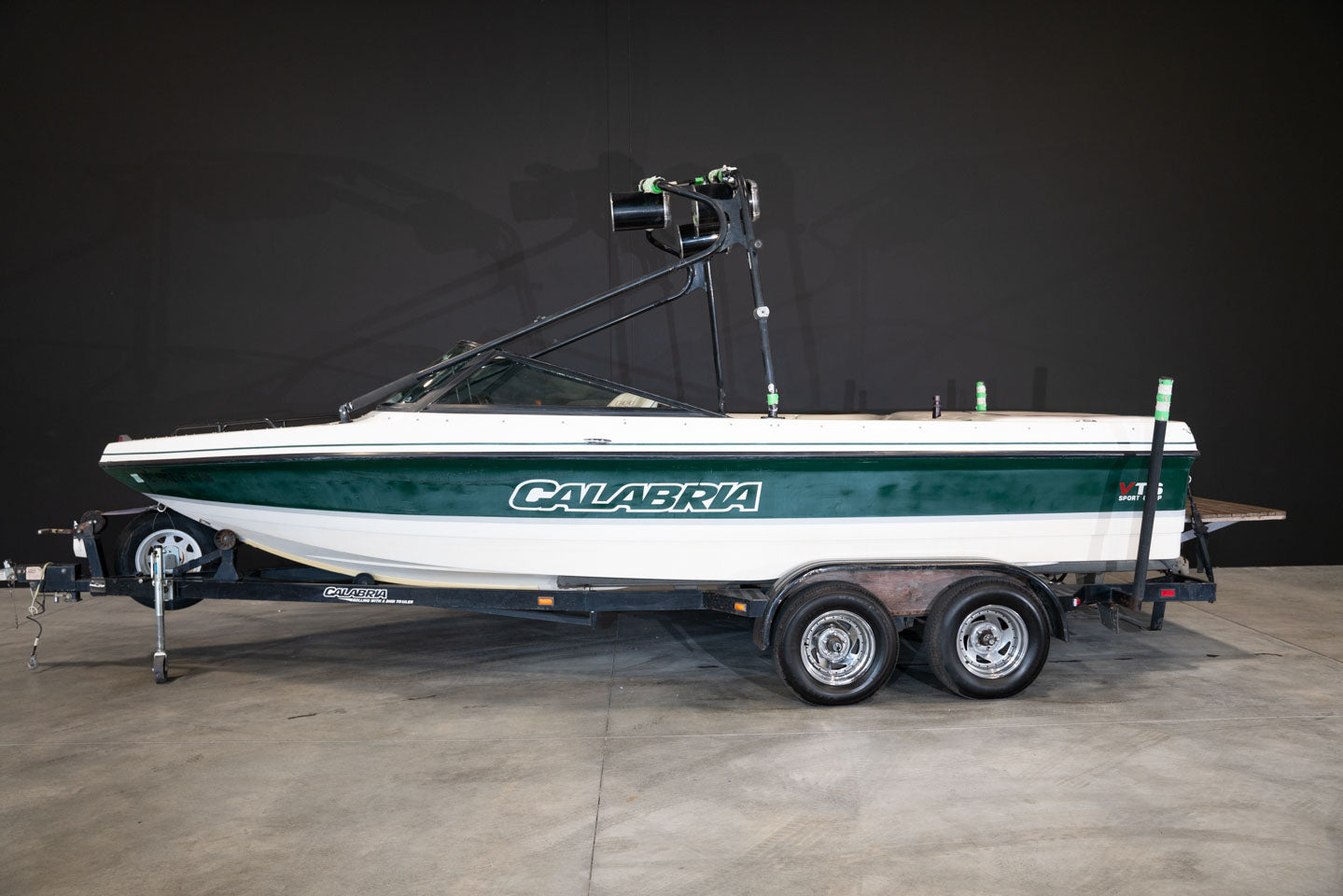 2001 Calibra VTS - BoardCo Boats