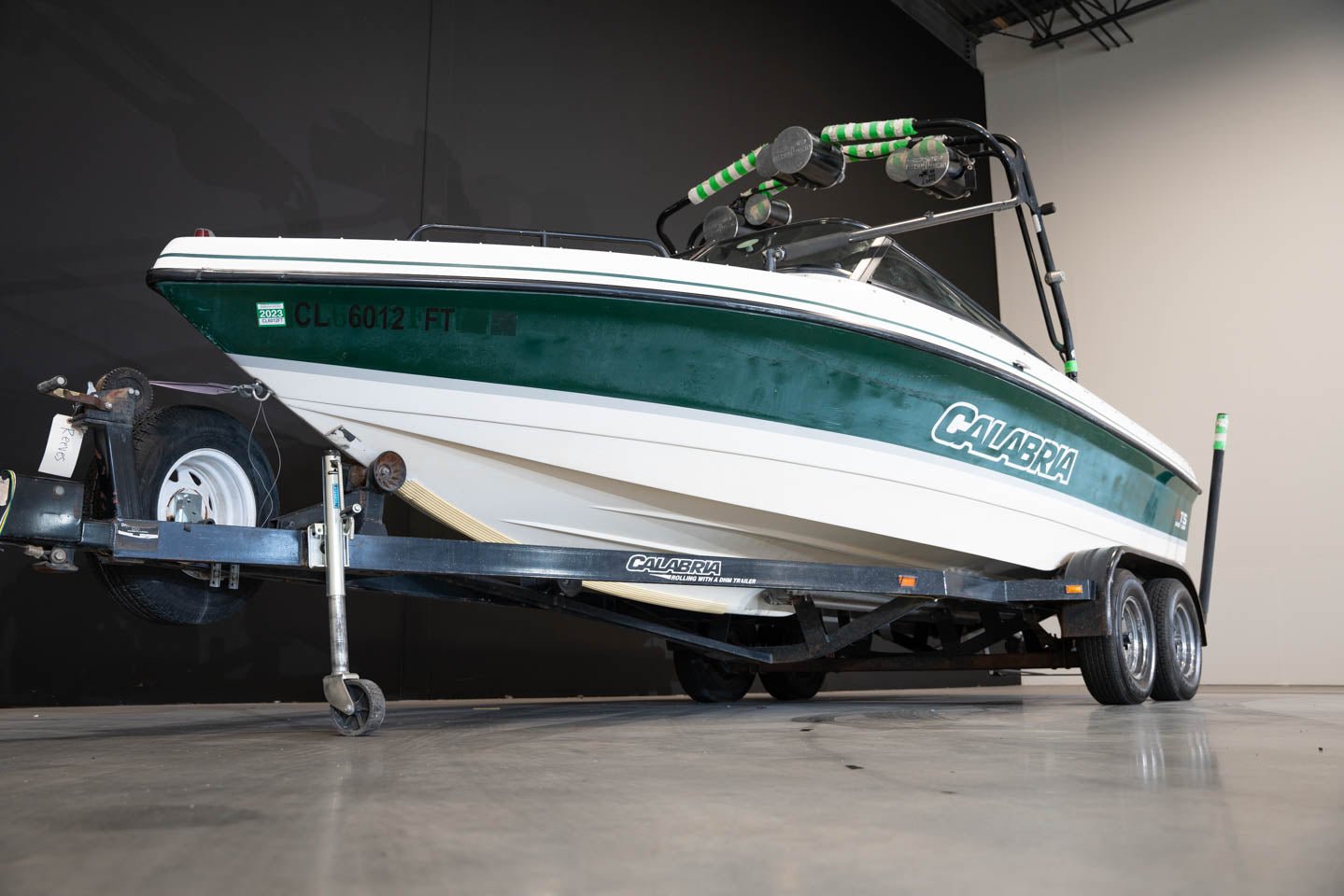 2001 Calibra VTS - BoardCo Boats