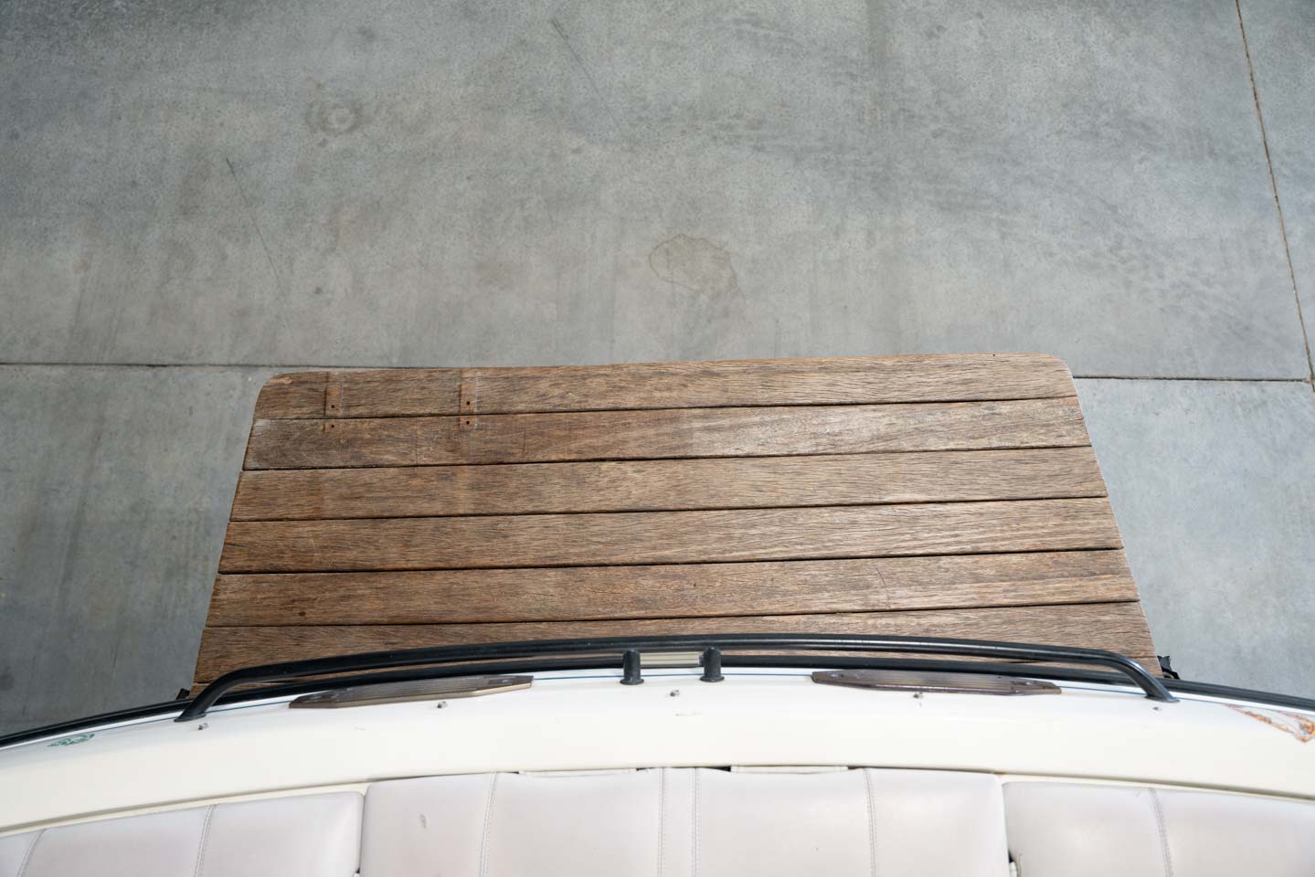 2001 Calibra VTS - BoardCo Boats