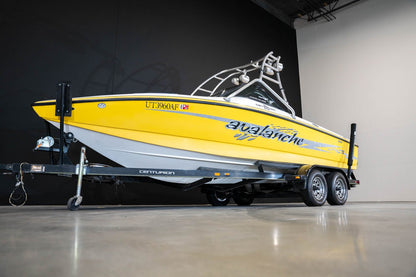 2004 Centurion Avalanche - BoardCo Boats