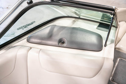 2004 Centurion Avalanche - BoardCo Boats