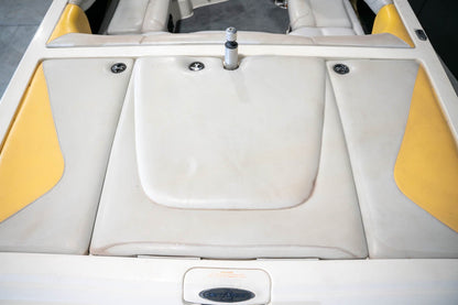 2004 Centurion Avalanche - BoardCo Boats