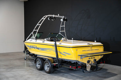 2004 Centurion Avalanche - BoardCo Boats