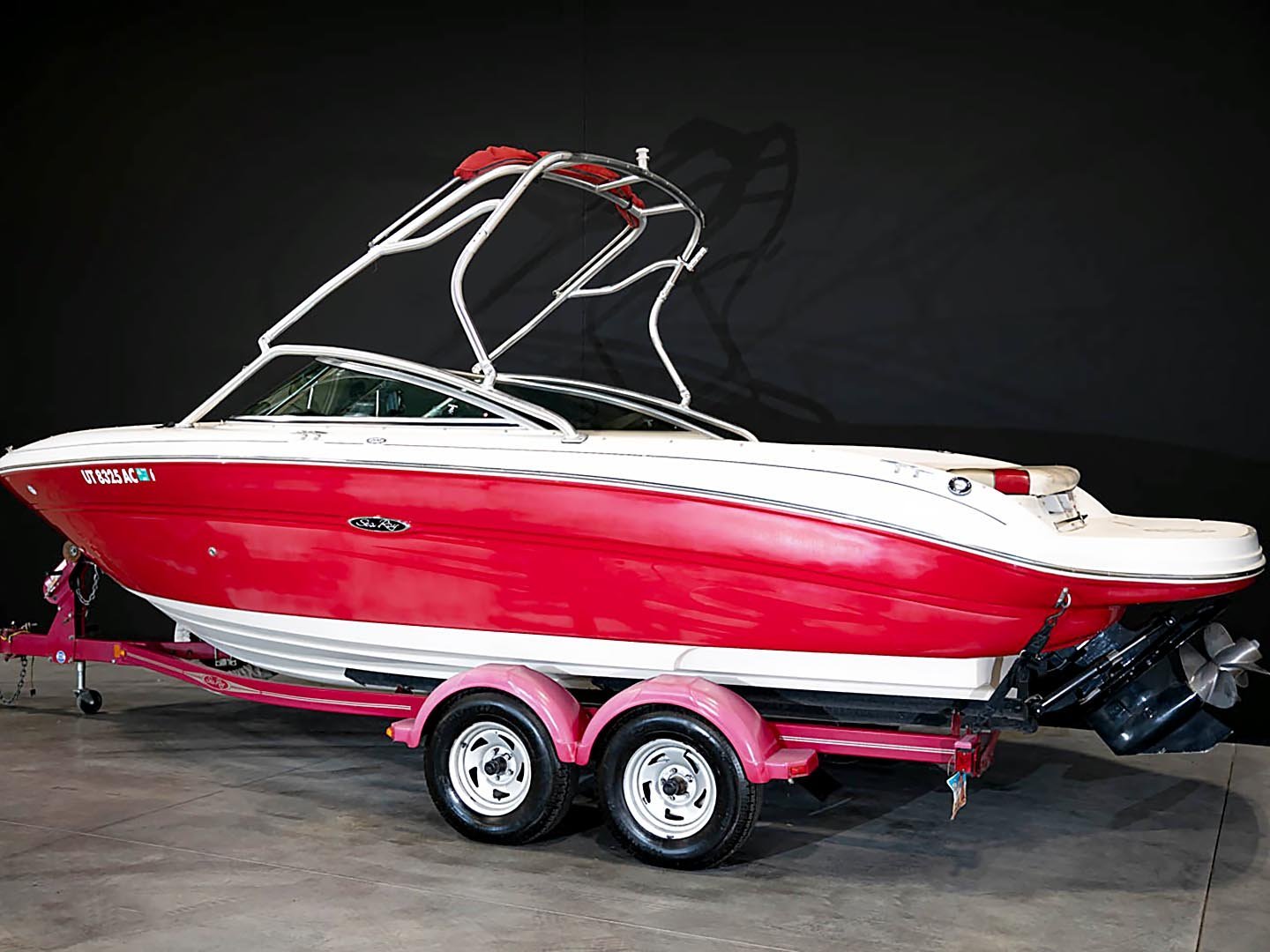 2004 Sea Ray 220 SELECT - BoardCo