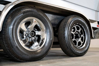 2004 Tige 22V - BoardCo Boats