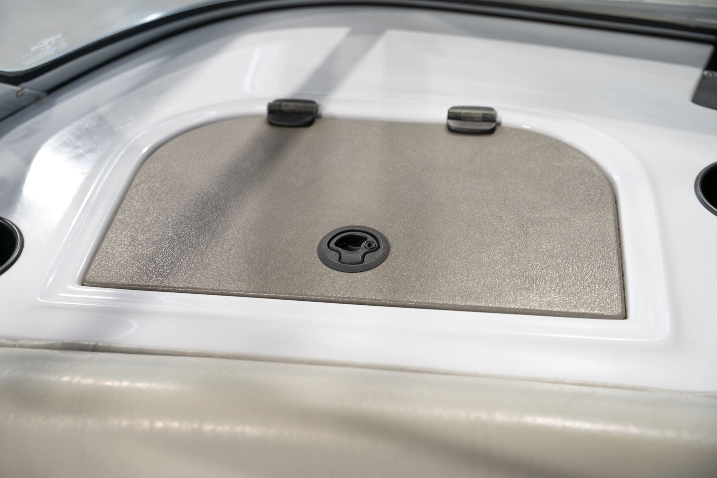 2004 Tige 22V - BoardCo Boats