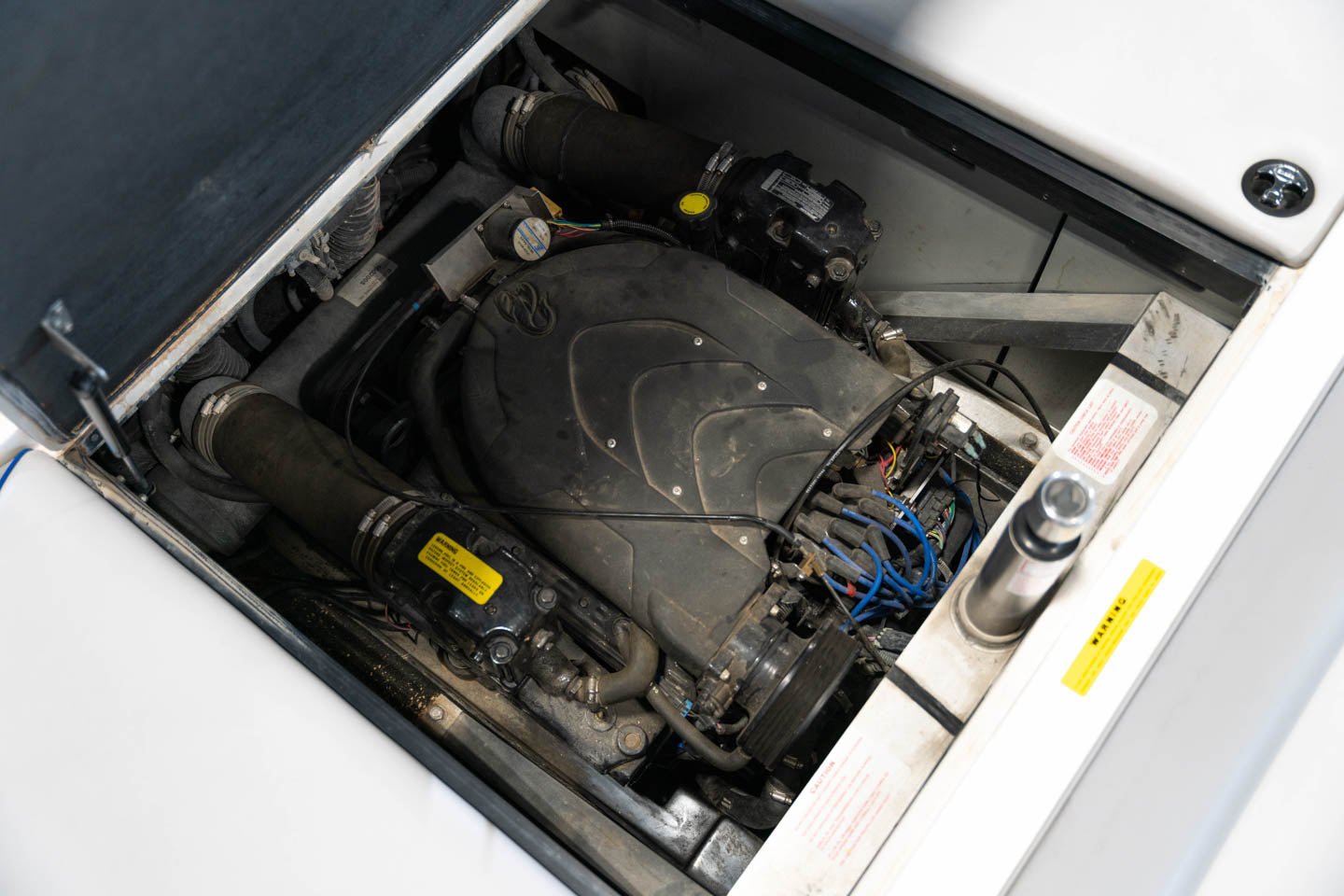 2005 Centurion Avalanche - BoardCo Boats